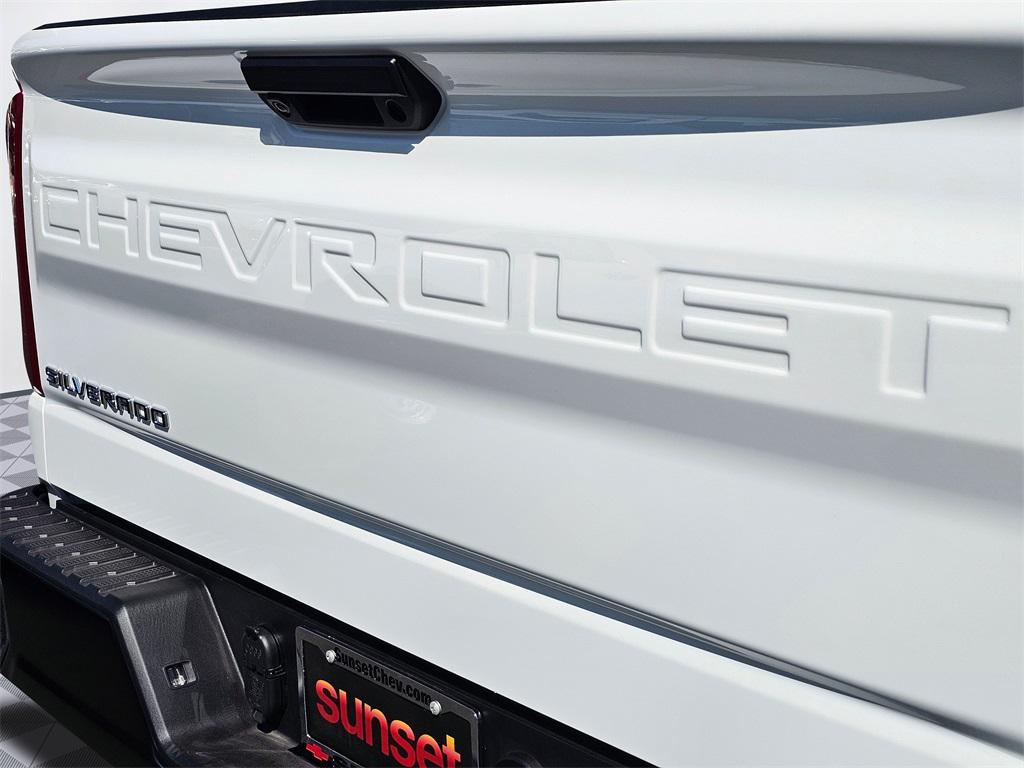 new 2025 Chevrolet Silverado 1500 car, priced at $41,505