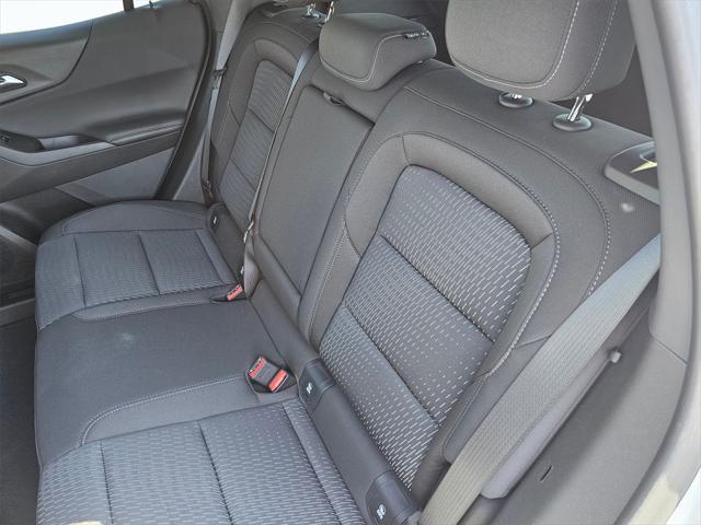 new 2026 Chevrolet Equinox car, priced at $31,995