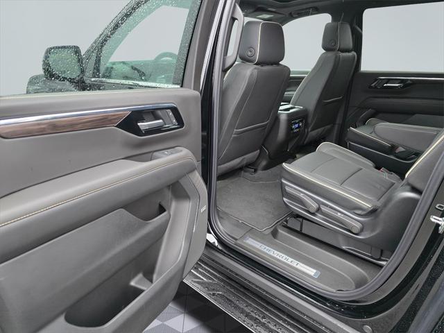 new 2025 Chevrolet Suburban car, priced at $83,185