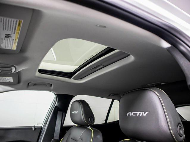 used 2025 Chevrolet Trax car