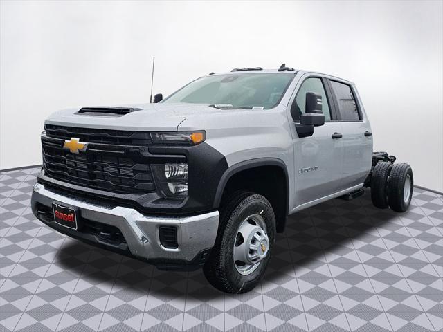 new 2025 Chevrolet Silverado 3500 car, priced at $62,143