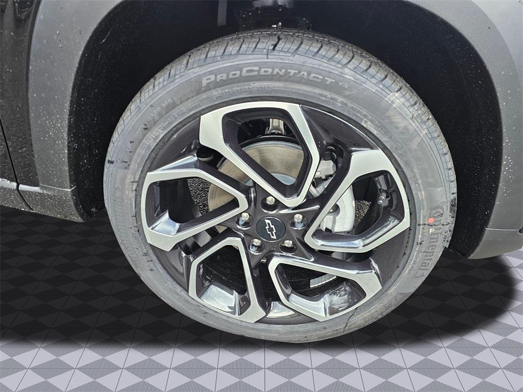 new 2026 Chevrolet Trax car, priced at $28,385