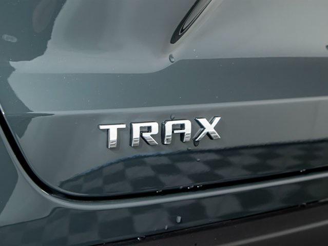 new 2025 Chevrolet Trax car