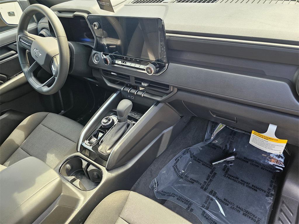 new 2025 Chevrolet Colorado car, priced at $42,090
