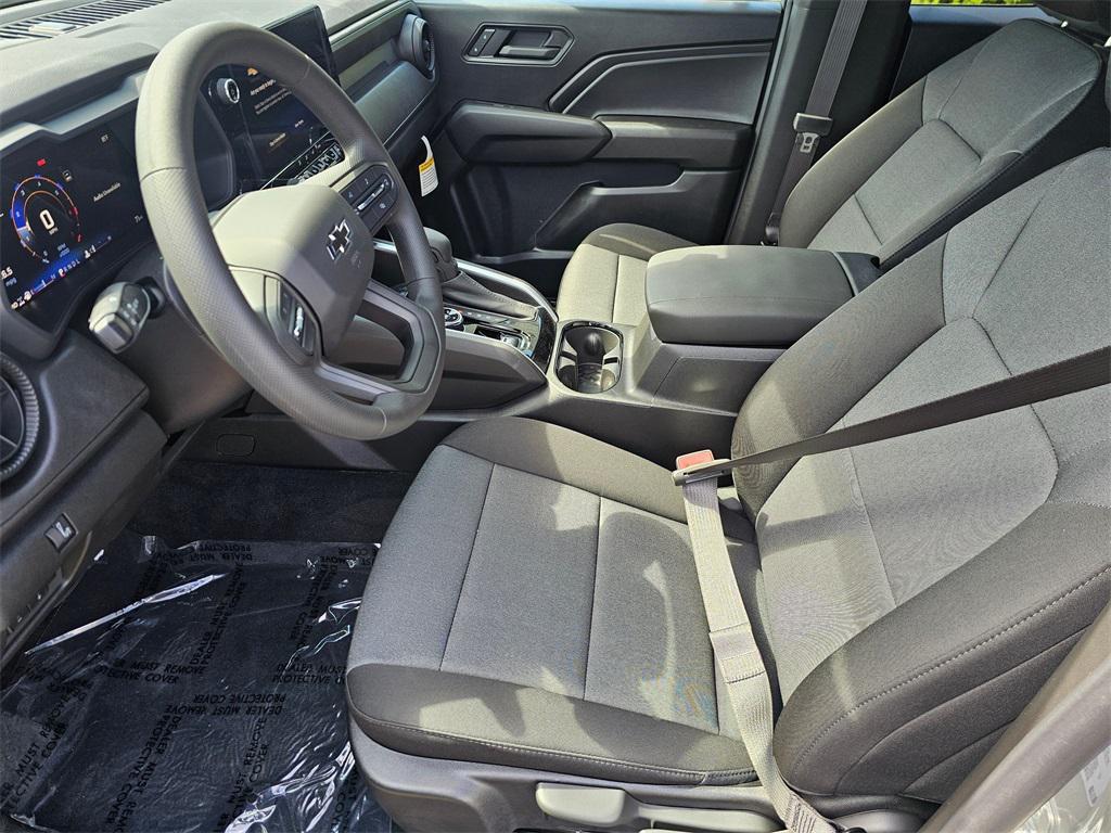 new 2025 Chevrolet Colorado car, priced at $42,090