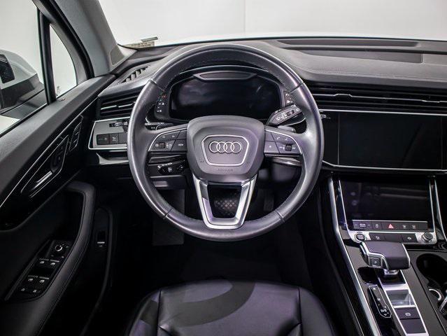used 2023 Audi Q7 car