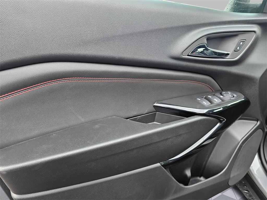 new 2026 Chevrolet Trax car, priced at $28,385