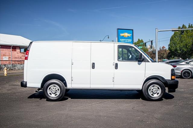 used 2023 Chevrolet Express 3500 car