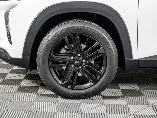 used 2025 Chevrolet Trax car
