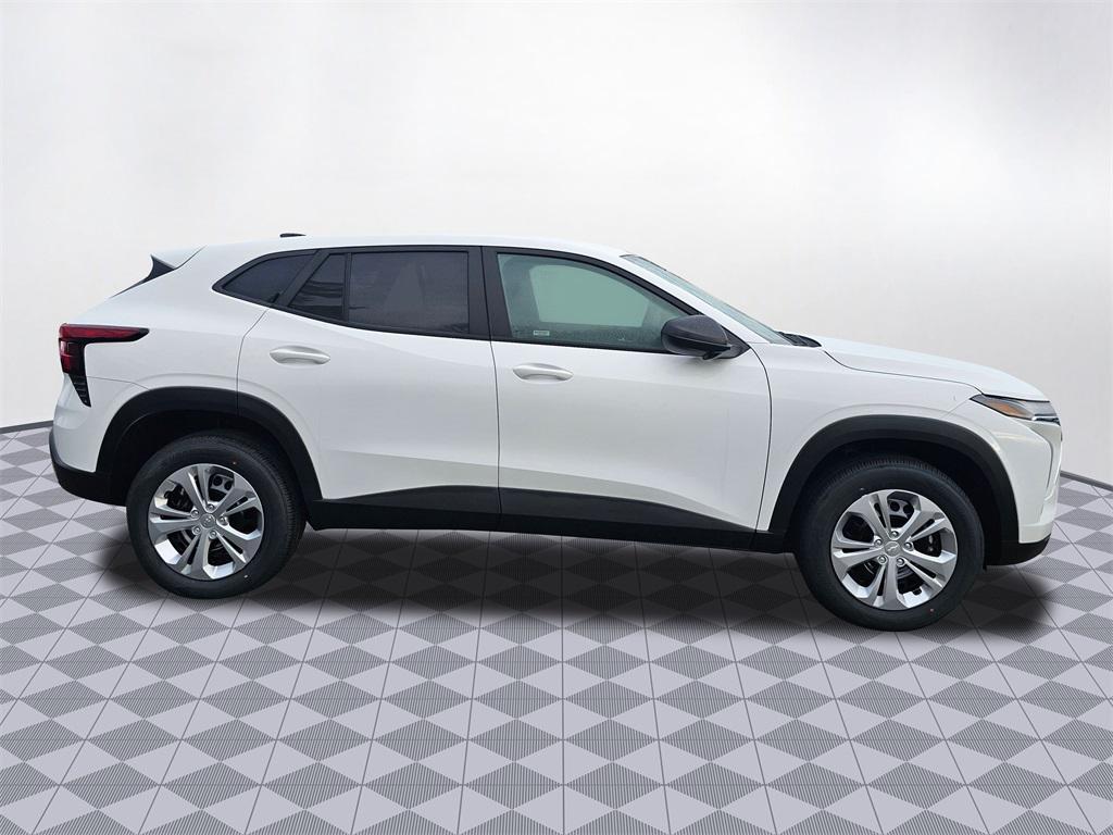 new 2026 Chevrolet Trax car, priced at $22,995