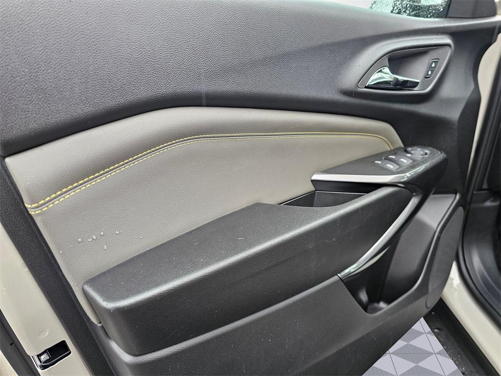 new 2026 Chevrolet Trax car, priced at $28,385