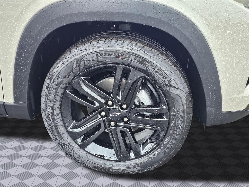 new 2026 Chevrolet Trax car, priced at $28,385