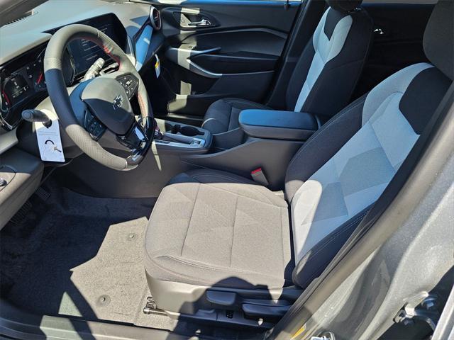new 2025 Chevrolet Trax car, priced at $24,555