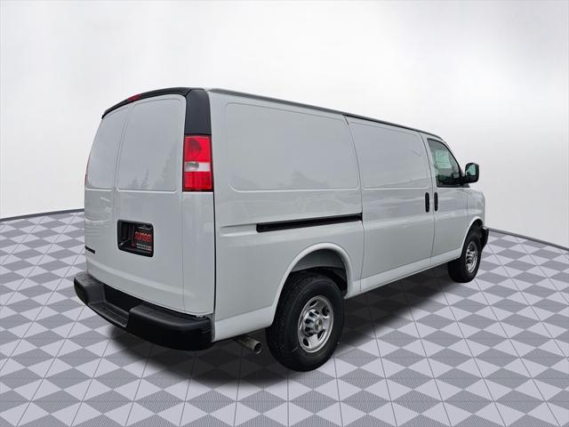 new 2025 Chevrolet Express 3500 car, priced at $48,305