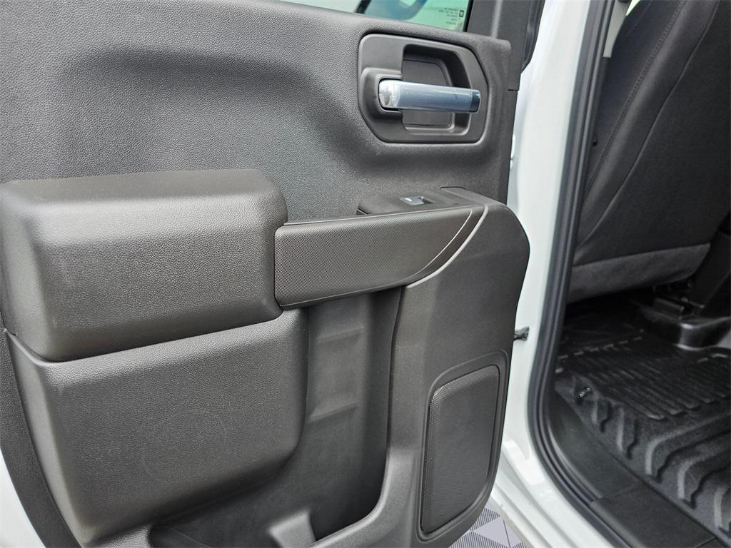 new 2025 Chevrolet Silverado 2500 car, priced at $51,998