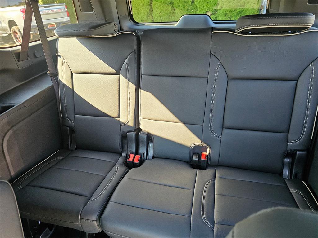 new 2026 Chevrolet Suburban car, priced at $92,175