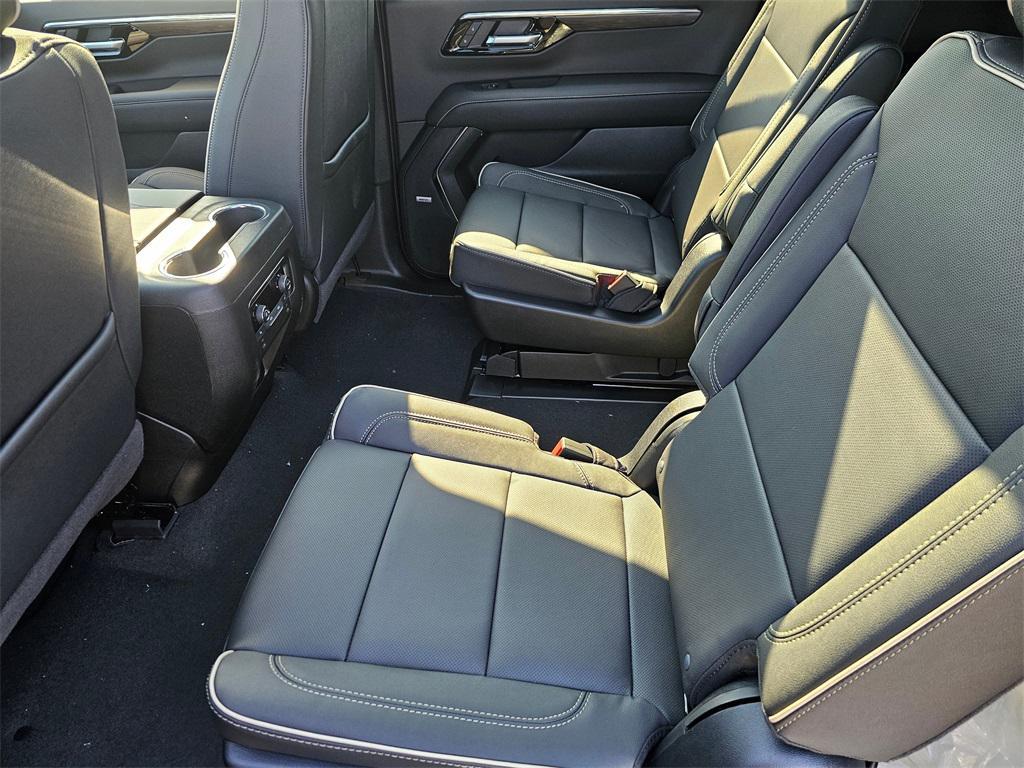 new 2026 Chevrolet Suburban car, priced at $92,175