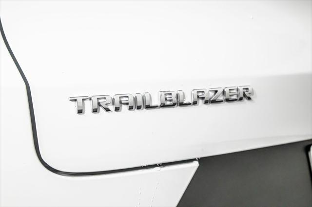 new 2024 Chevrolet TrailBlazer car, priced at $24,395