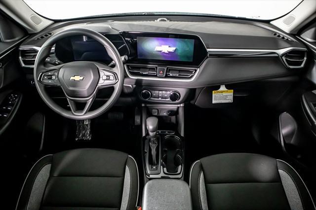 new 2024 Chevrolet TrailBlazer car, priced at $24,395