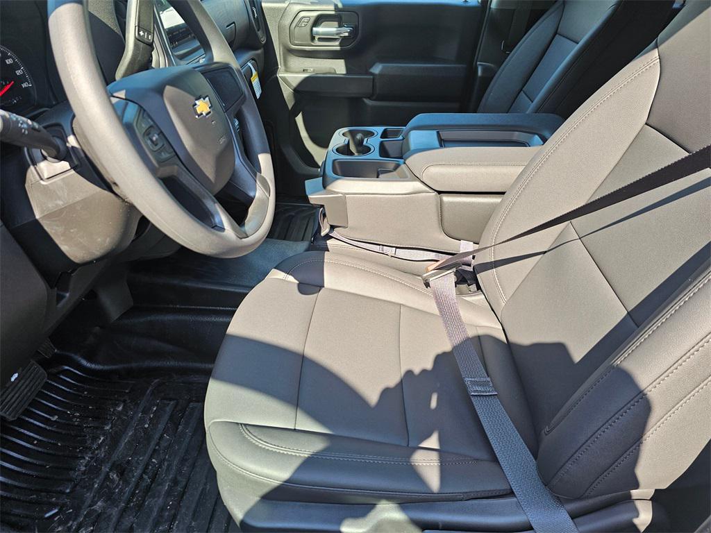 new 2025 Chevrolet Silverado 2500 car, priced at $49,098