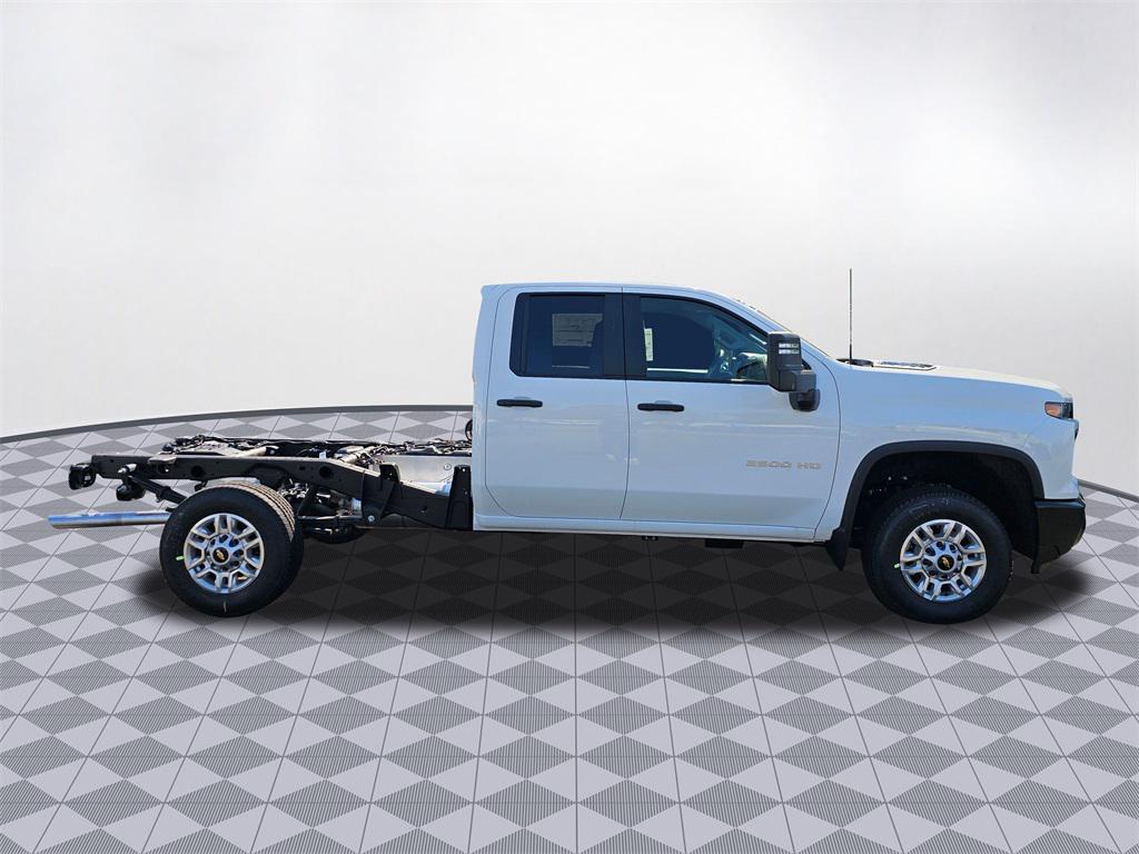 new 2025 Chevrolet Silverado 2500 car, priced at $49,098