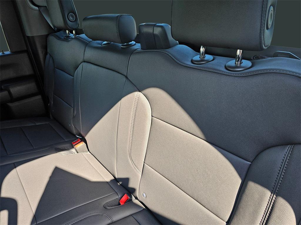 new 2025 Chevrolet Silverado 2500 car, priced at $49,098