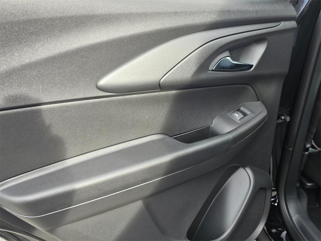 new 2026 Chevrolet TrailBlazer car, priced at $34,280