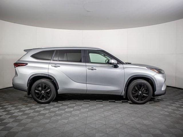 used 2024 Toyota Highlander car
