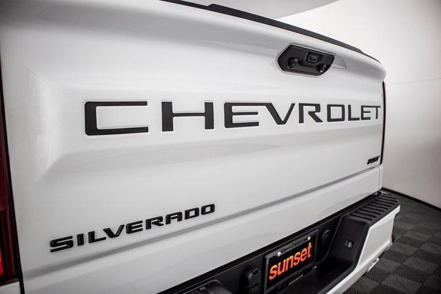 new 2023 Chevrolet Silverado 1500 car