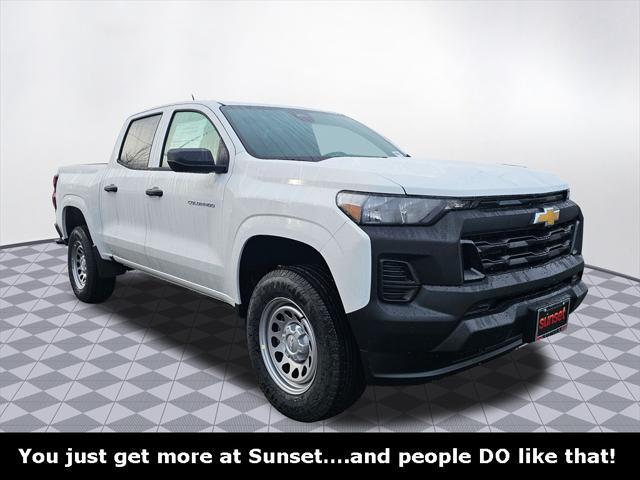 new 2024 Chevrolet Colorado car, priced at $32,370