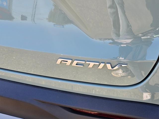 new 2025 Chevrolet Trax car, priced at $28,260