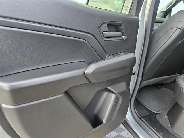new 2025 Chevrolet Colorado car, priced at $44,020