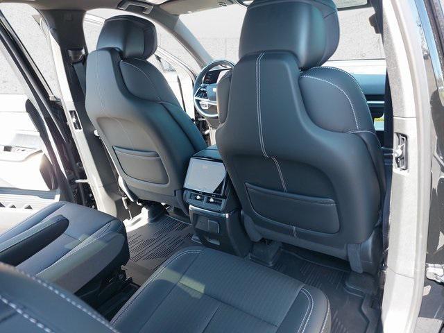 new 2026 Cadillac VISTIQ car, priced at $81,065