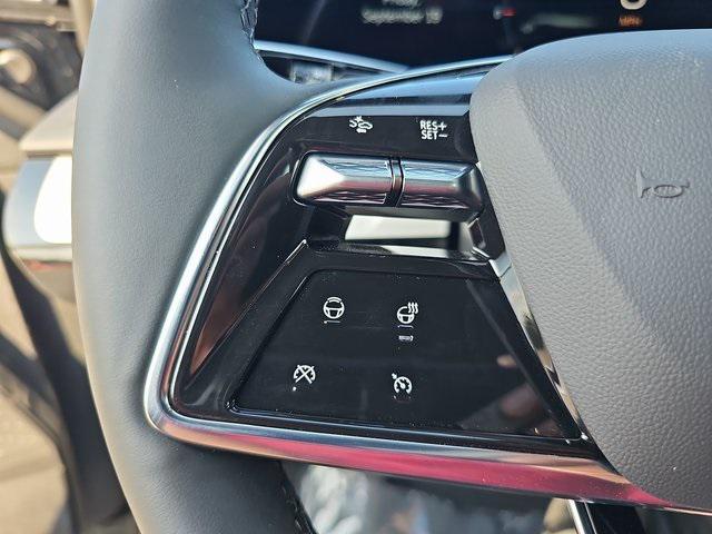 new 2025 Cadillac OPTIQ car