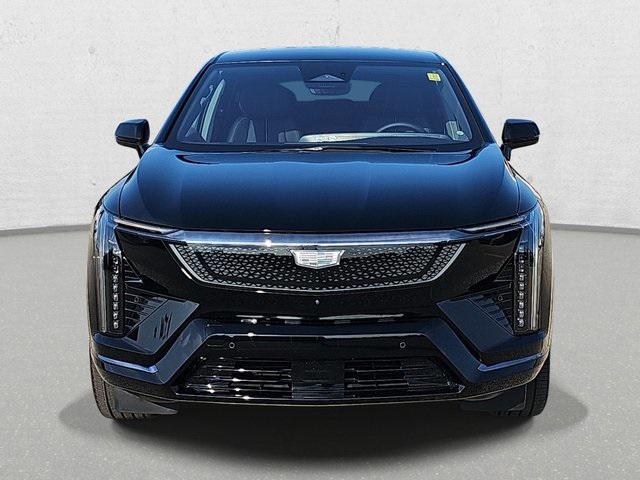 new 2025 Cadillac OPTIQ car