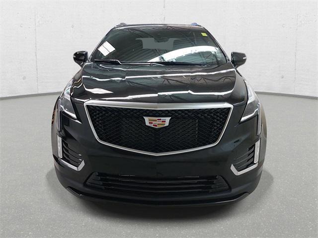 new 2025 Cadillac XT5 car, priced at $60,210