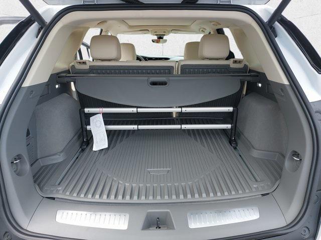 new 2025 Cadillac XT5 car, priced at $58,985