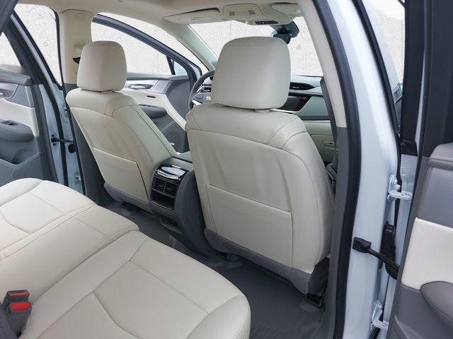 new 2025 Cadillac XT5 car, priced at $58,985