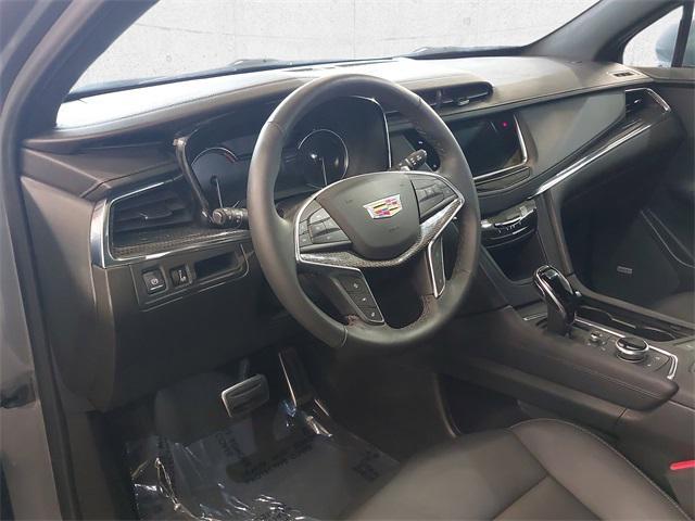 used 2022 Cadillac XT5 car, priced at $39,546