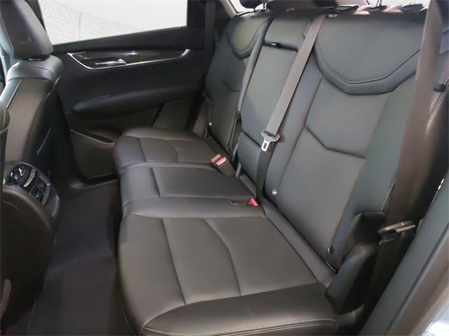 used 2022 Cadillac XT5 car, priced at $39,546