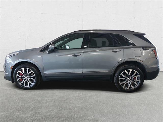 used 2022 Cadillac XT5 car, priced at $39,546