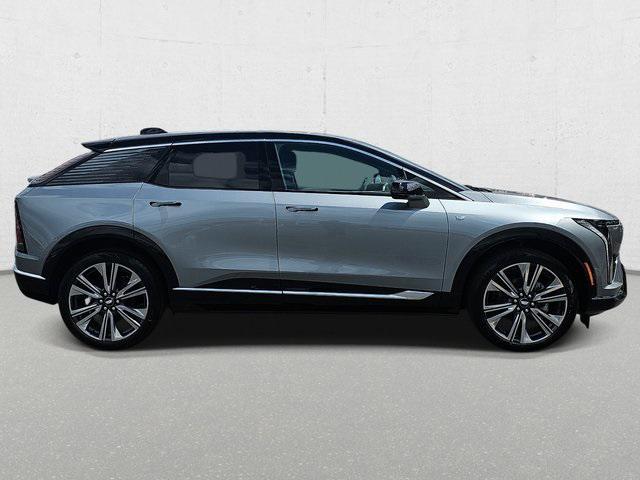 new 2025 Cadillac OPTIQ car, priced at $60,715