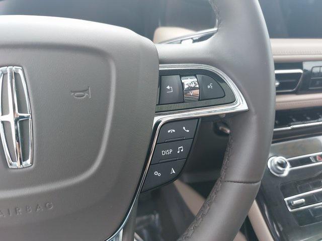 used 2022 Lincoln Nautilus car, priced at $38,945