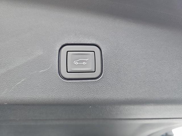 new 2026 Cadillac VISTIQ car, priced at $100,210