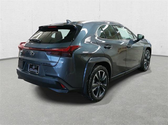 new 2025 Lexus UX 300h car, priced at $43,997