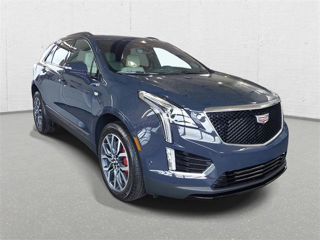 new 2024 Cadillac XT5 car