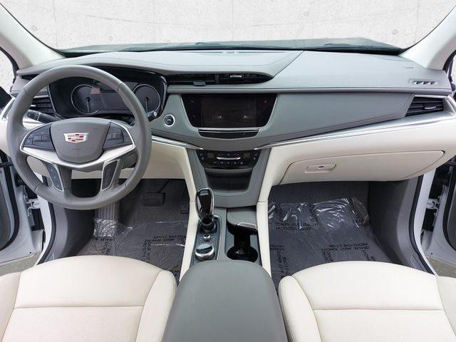used 2022 Cadillac XT5 car, priced at $32,960