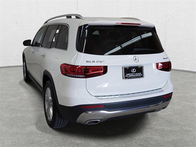 used 2021 Mercedes-Benz GLB 250 car, priced at $29,984