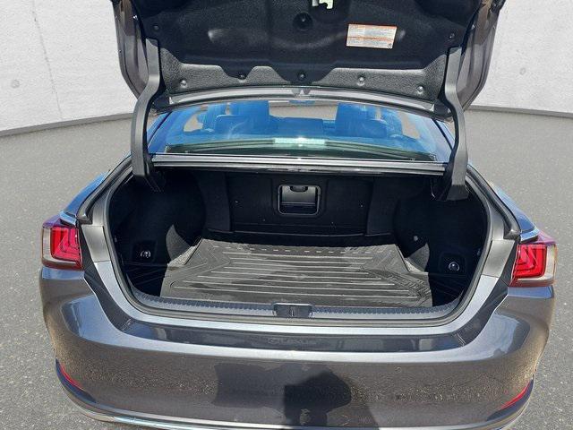 used 2025 Lexus ES 300h car, priced at $46,960