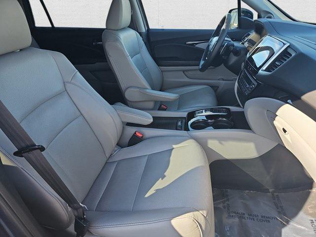 used 2017 Honda Pilot car, priced at $23,975